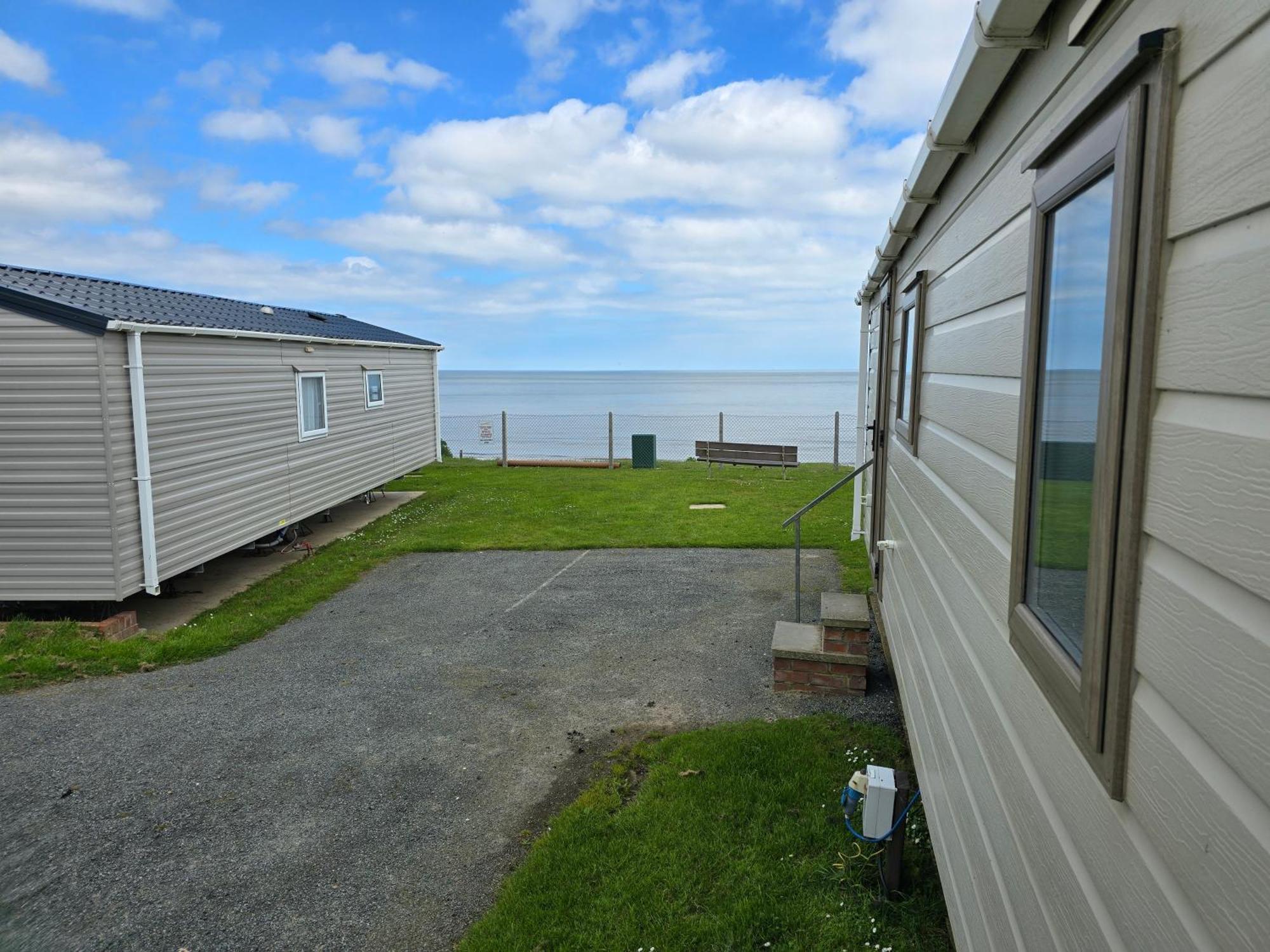 Hotel Castaways Holiday Park Bacton  Exterior foto